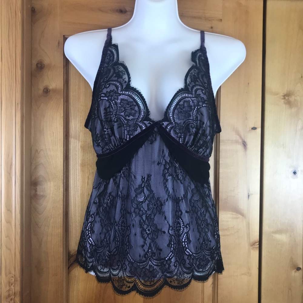 Victoria’s Secret Sz M Purple Lace Camisole Top